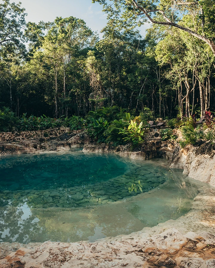 Floating sound healing en cenote